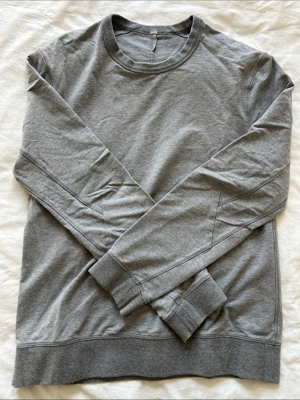 lululemon athletica Men's Crewneck Sweatshirt - Gray